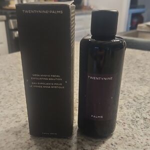 Twentynine Palms Mesa Mystic Facial Exfoliating Solution - Black and Purple